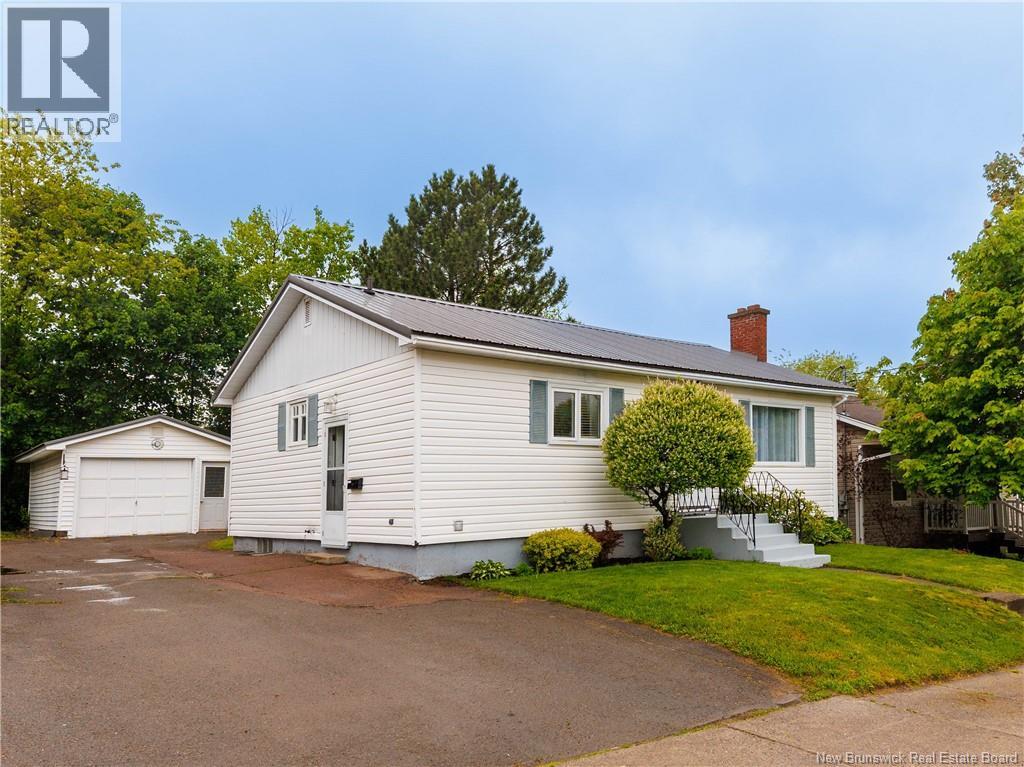 198 Jones Street, Moncton, NB, E1C6K3