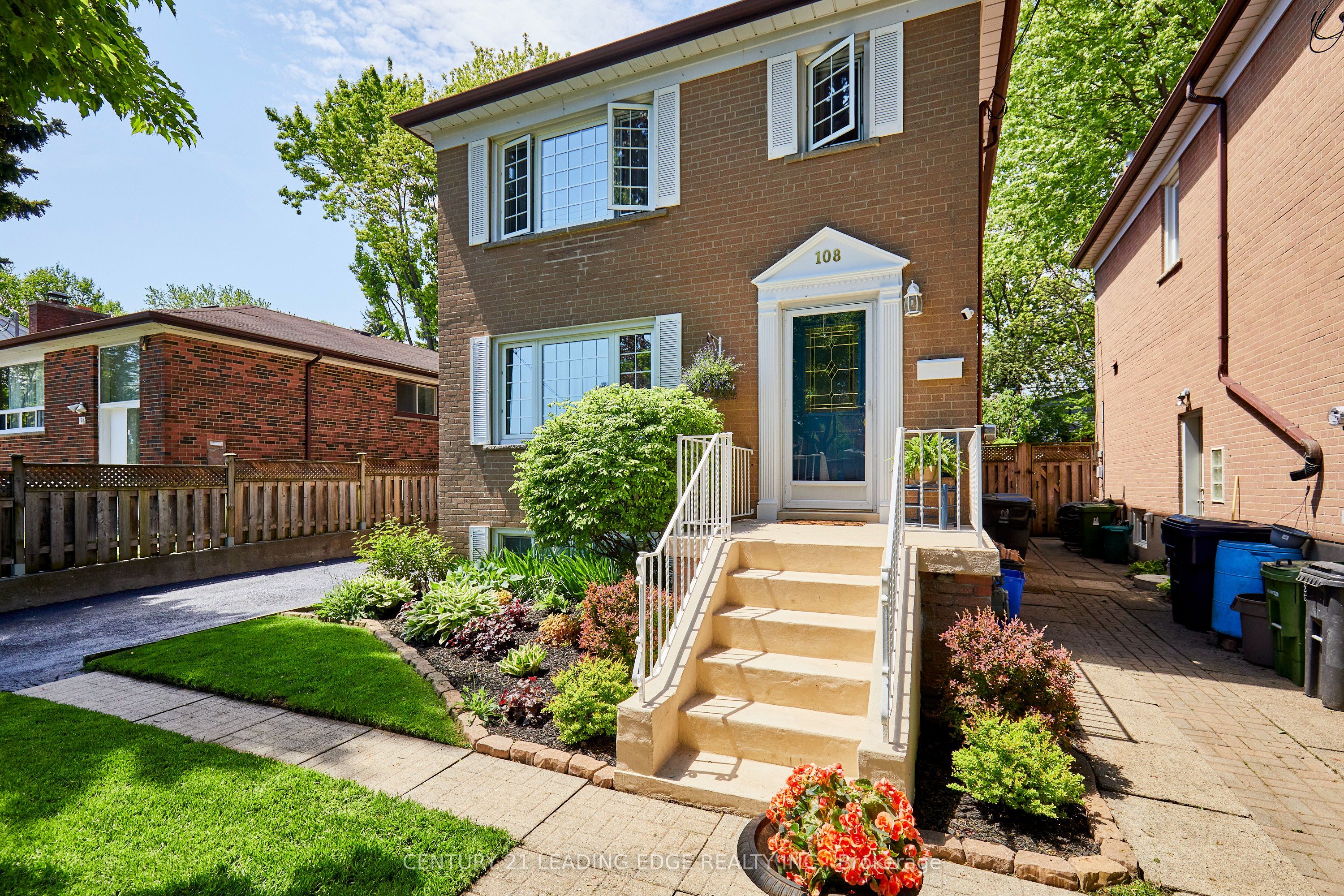 108 Gradwell Drive, Toronto, ON, M1M 2N2 photo 3