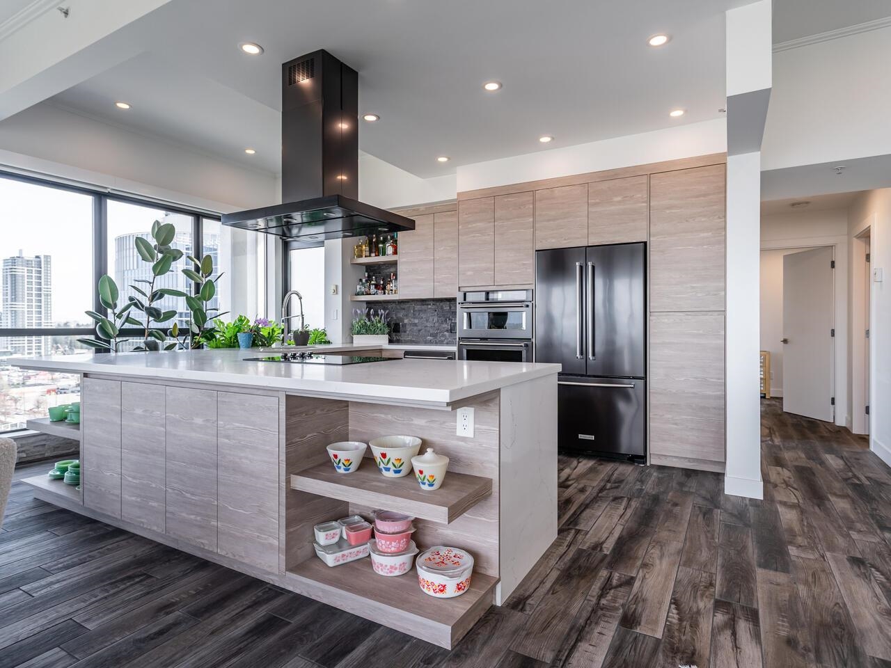 Additional image 3 of 2203-10899 University Drive, Surrey, BC, V3T 5V2