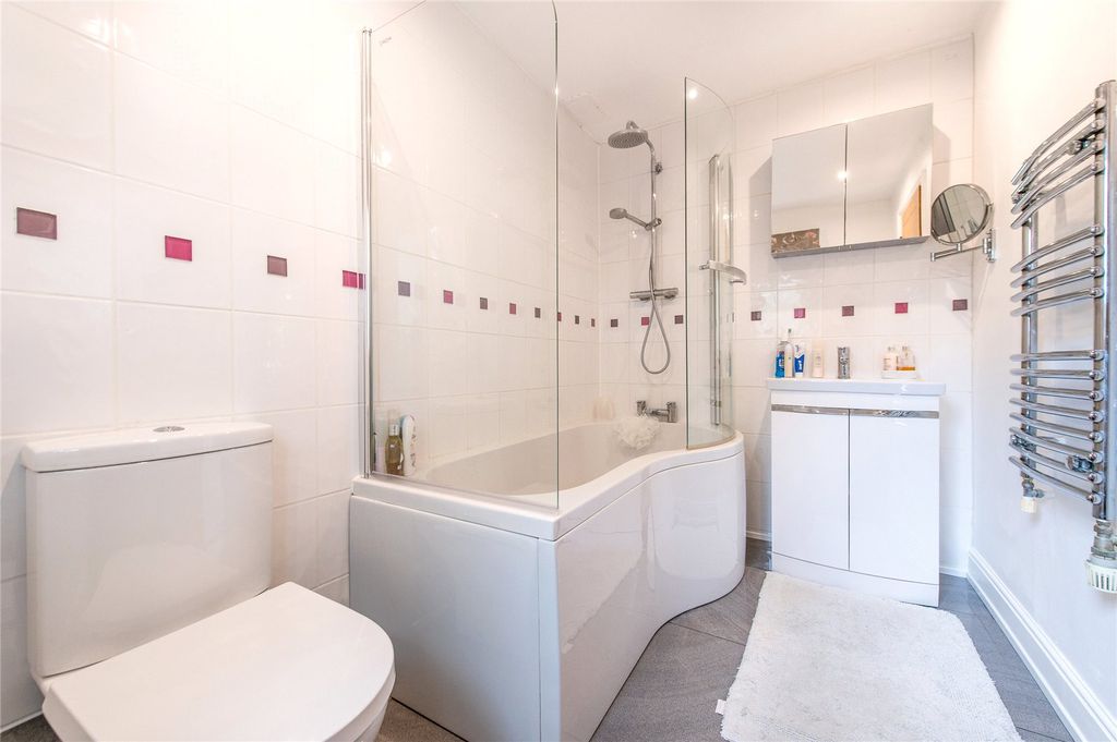 Additional image 7 of 5 bed detached house for saleNashenden Lane, Rochester, Kent ME1