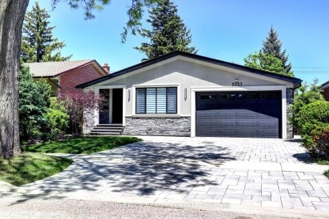 Additional image 7 of 2257 Springfield Court, Mississauga, ON, L5K 1V3