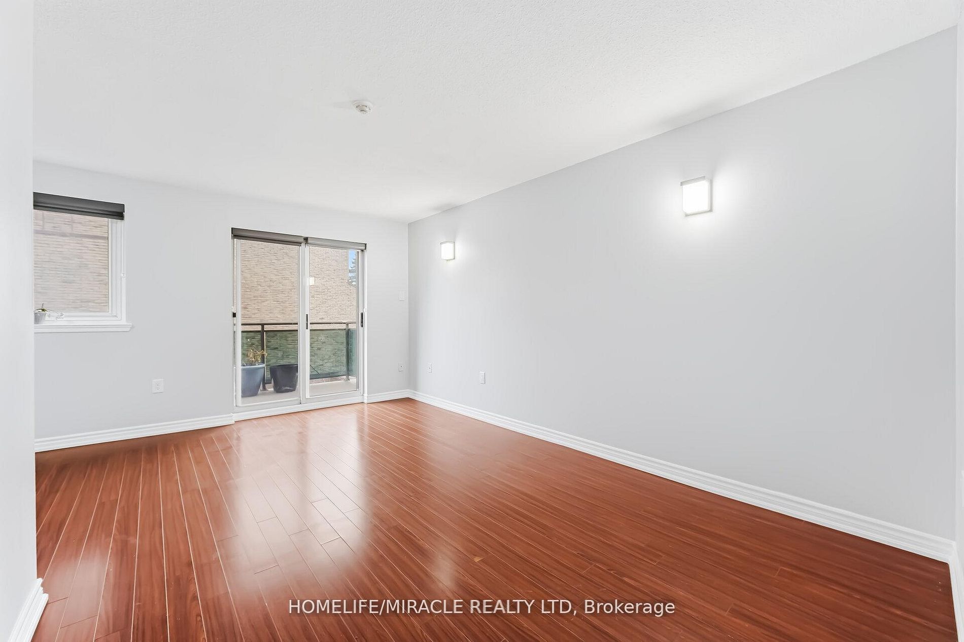 103-140 Ling Road, Toronto, ON, M1E 4V9 photo 4