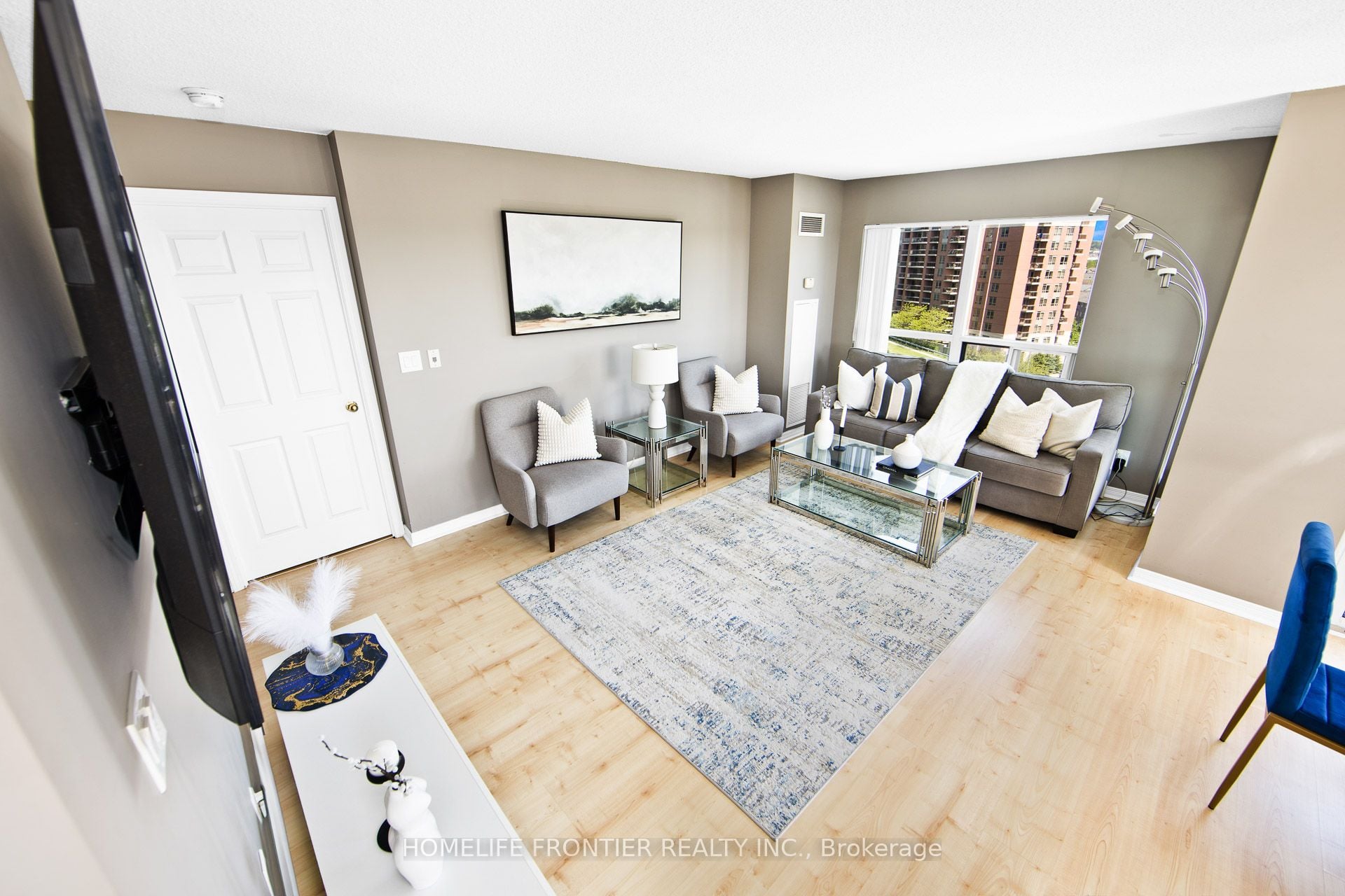 1117-185 Oneida Crescent, Richmond Hill, ON, L4B 0B1 photo 3