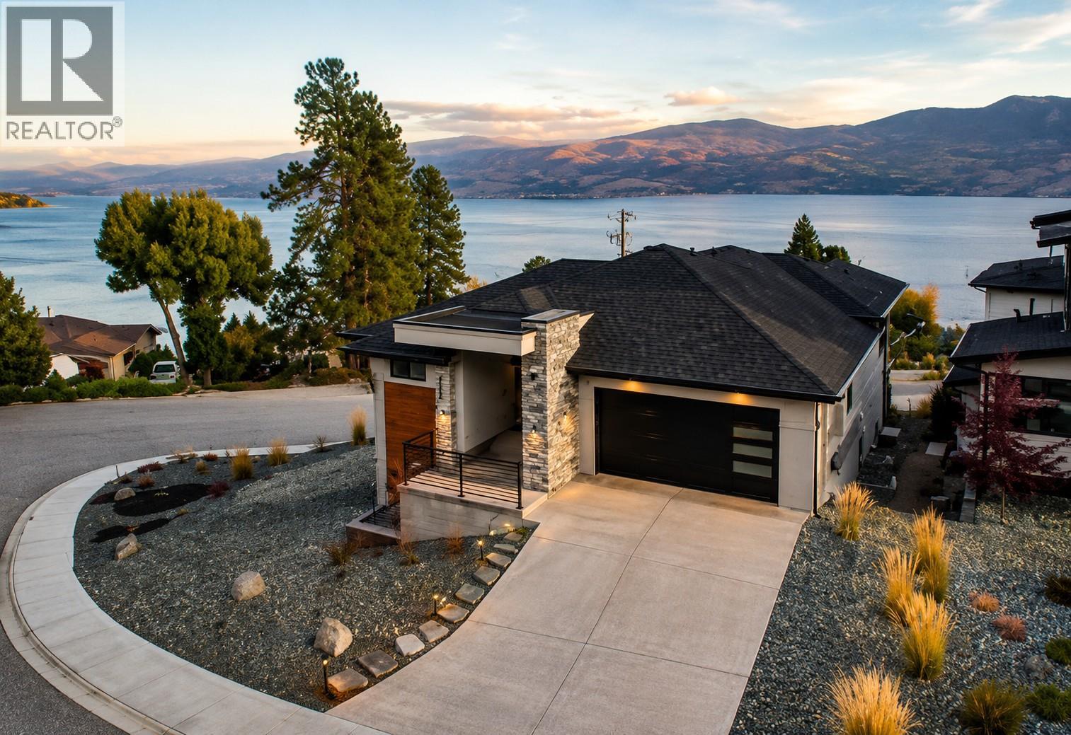 3953 Beachview Drive, West Kelowna, BC, V4T2K1