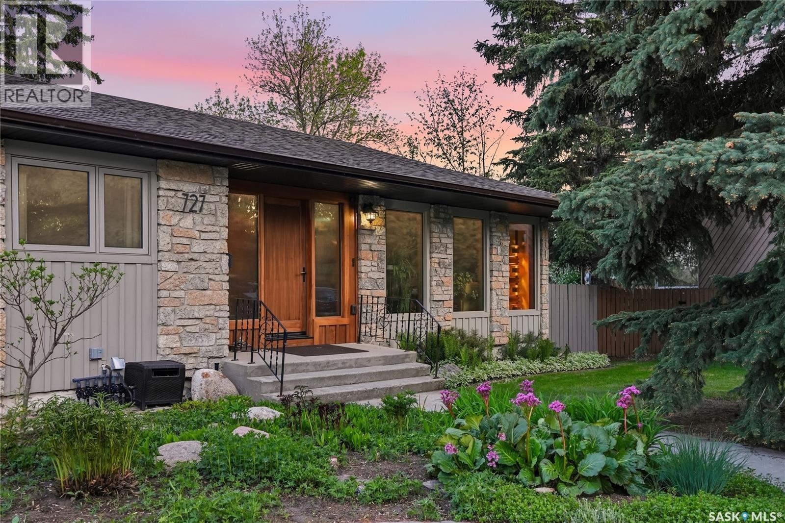 727 Tobin Terrace, Saskatoon, SK, S7K4P4 photo 3