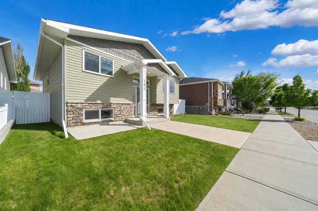 181 Somerside Road SE, Medicine Hat, AB, T1B 0N5