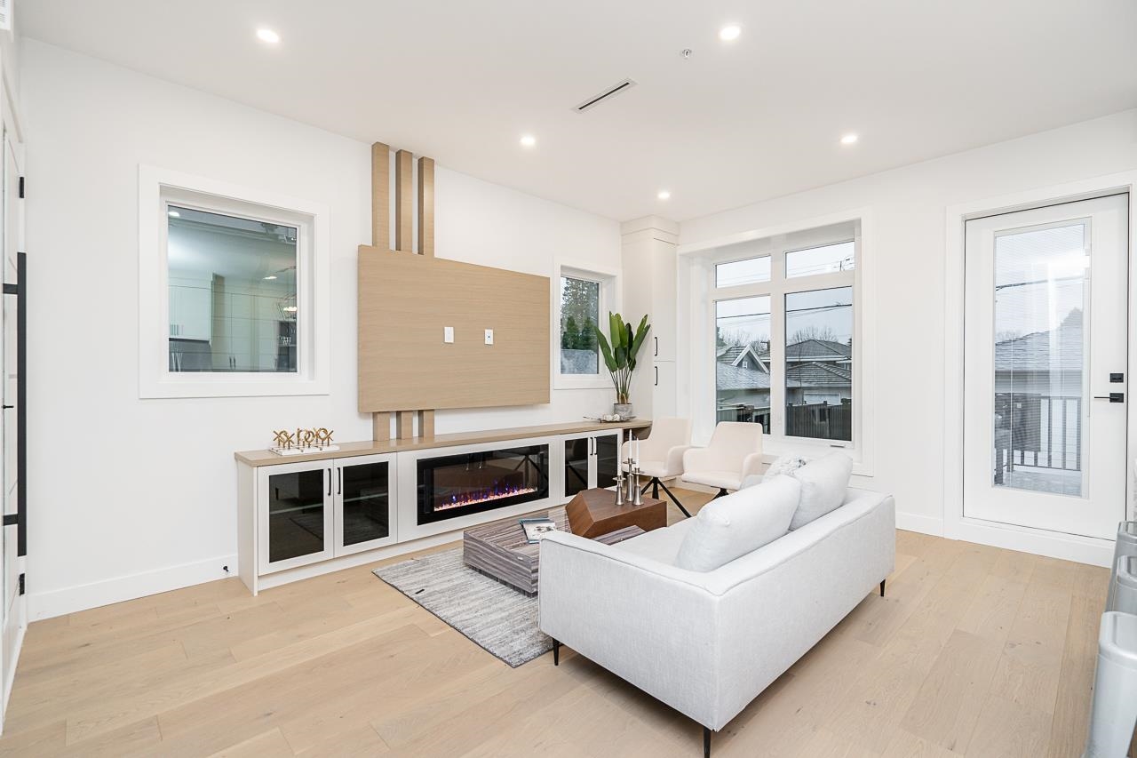 Additional image 4 of 2-2753 Nanaimo Street, Vancouver, BC, V5N 5E9