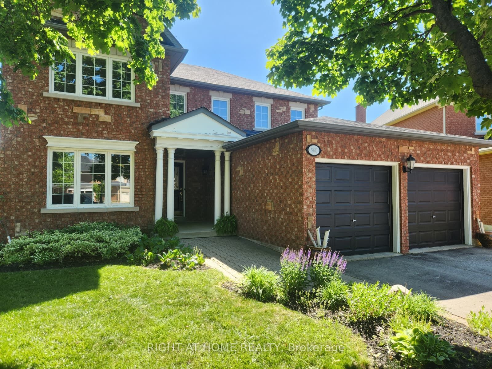 560 Chagall Court, Mississauga, ON, L5R 3A8
