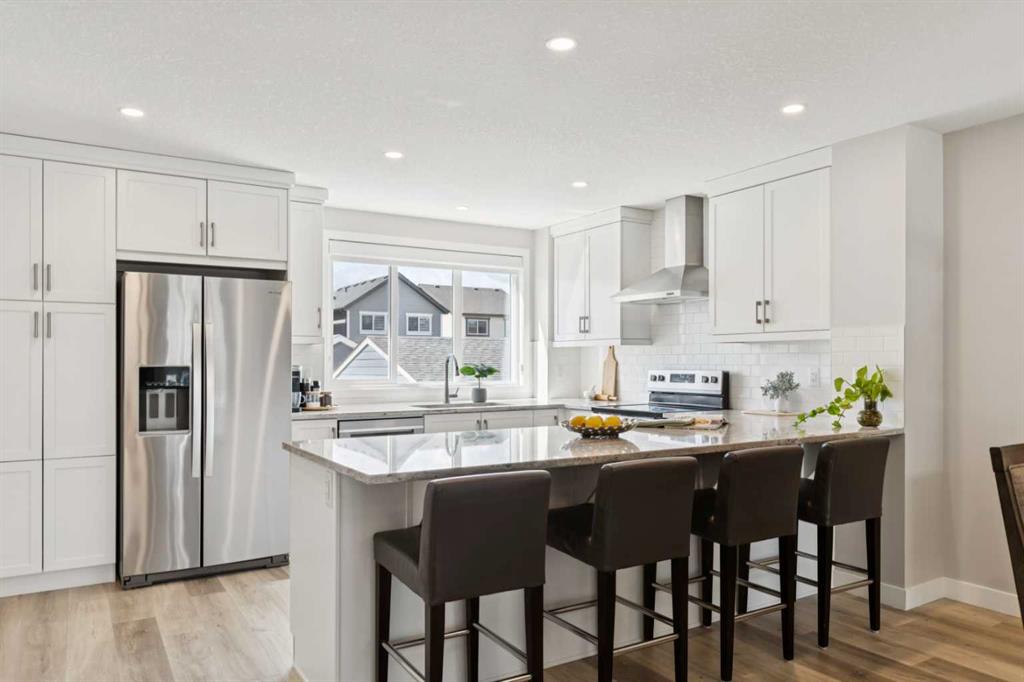 303 Masters Row SE, Calgary, AB, T3M2T7 photo 2