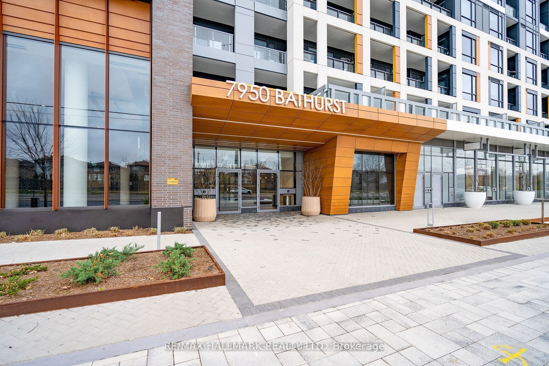 A921-7950 Bathurst Street, Vaughan, ON, L4J 0L4 photo 3