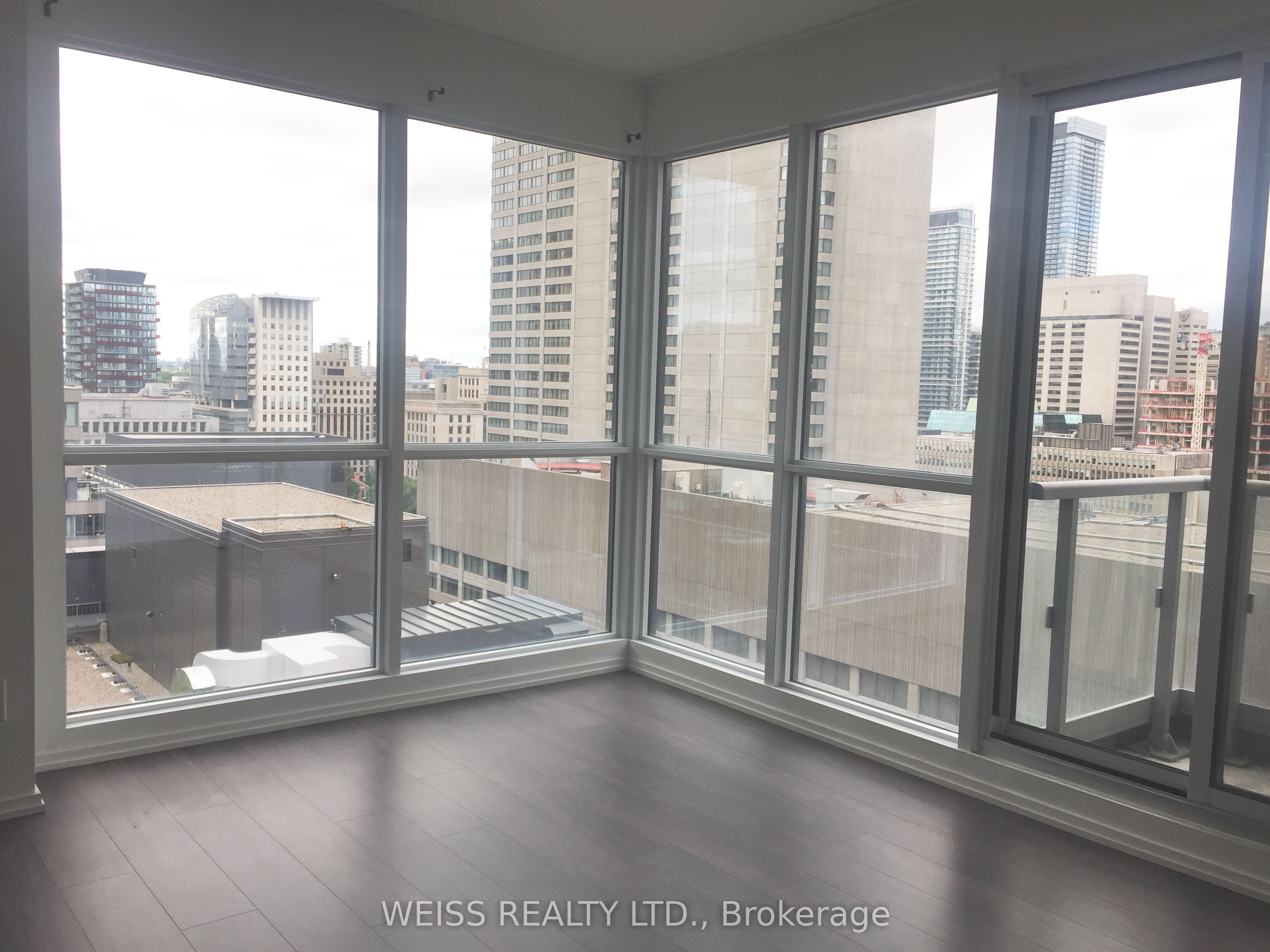 1815-70 Temperance Street, Toronto, ON, M5H 4E8 photo 2