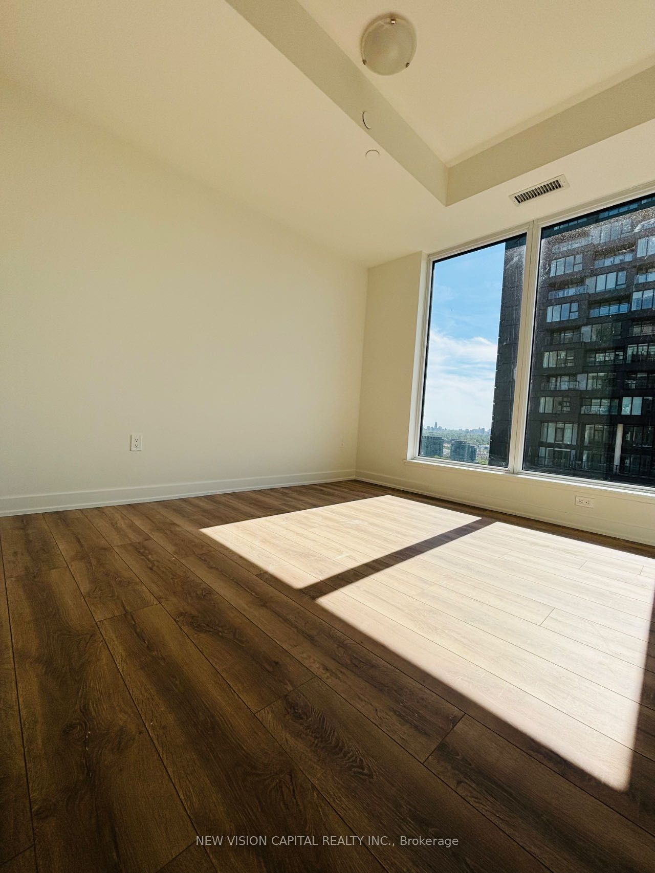 Additional image 3 of 2903-5 Quarrington Lane, Toronto, ON, M3C 1H7