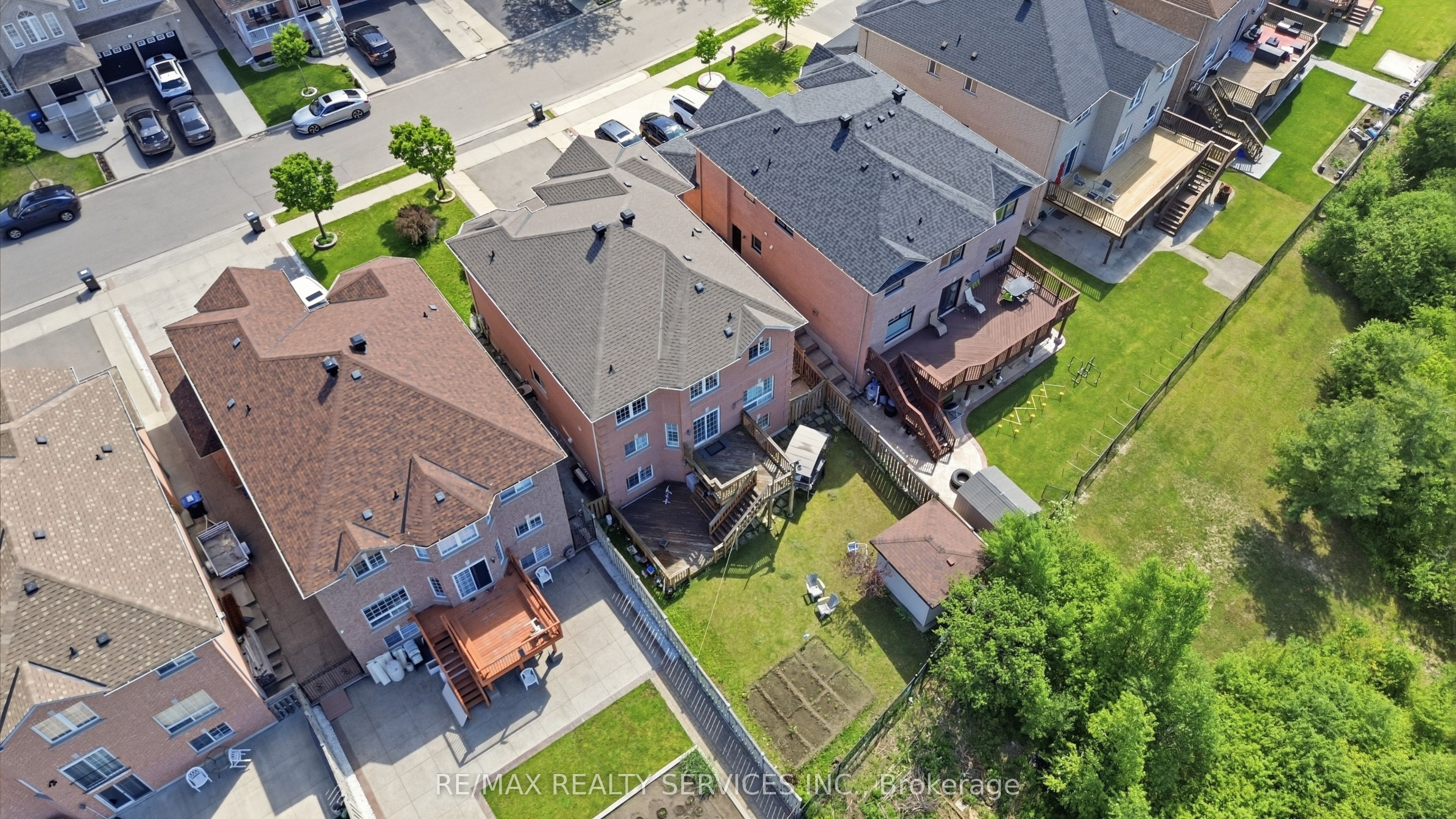 20 Switchback Trail, Brampton, ON, L6R 3G9 photo 3