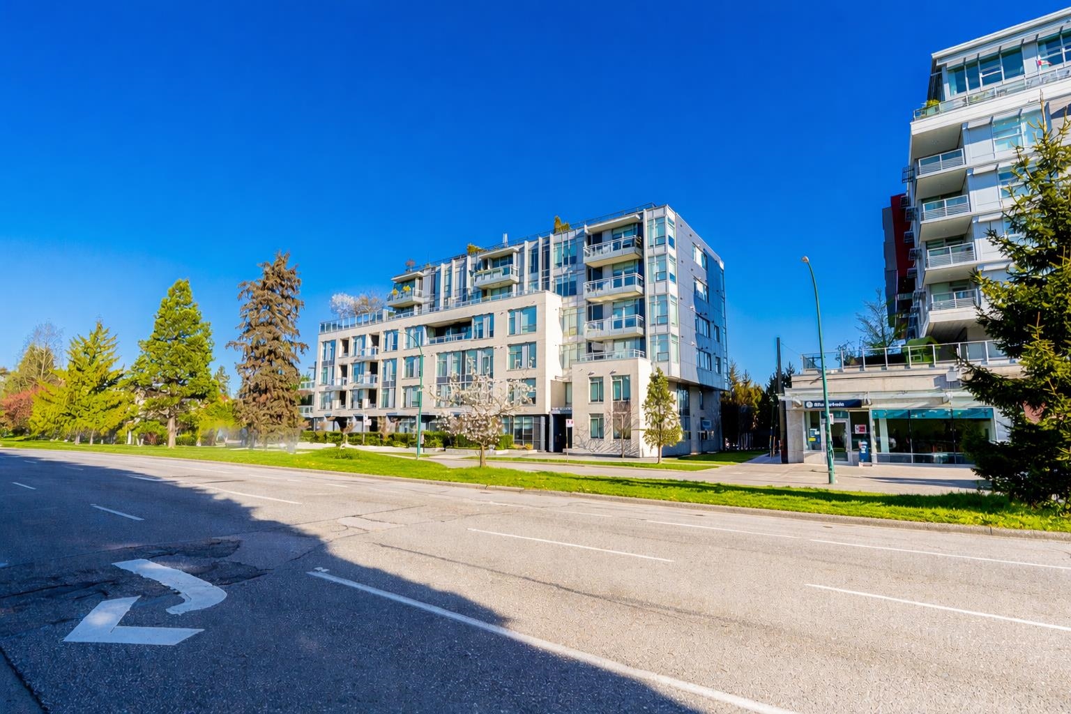 Additional image 3 of 302-523 King Edward Avenue W, Vancouver, BC, V5Z 0J3