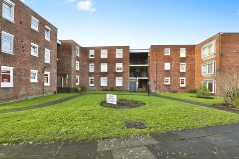 Green Park, Bootle L30