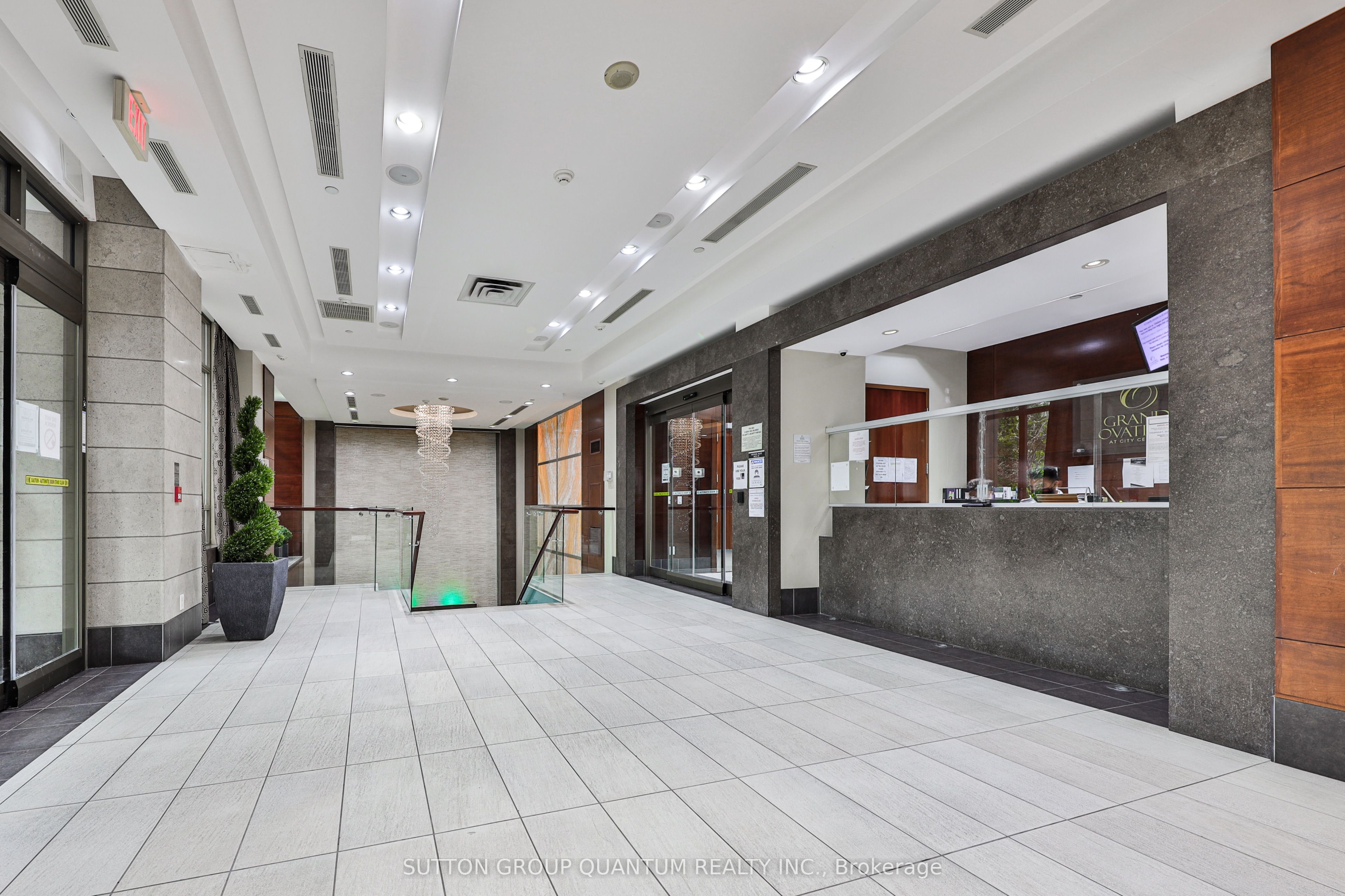 1602-310 Burnhamthorpe Road W, Mississauga, ON, L5B 4P9 photo 5