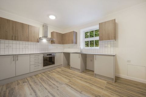Navigation Drive, Enfield EN3