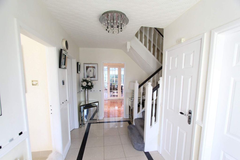 Additional image 2 of 5 bed detached house for saleLowerfold Way, Shawclough, Rochdale OL12