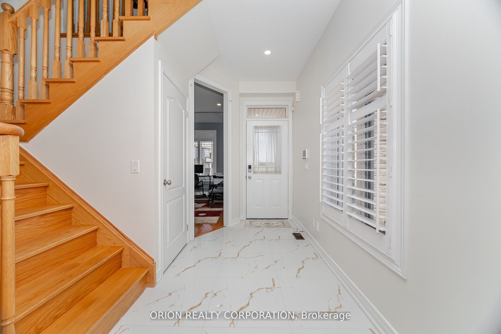 802 Miltonbrock Crescent, Milton, ON, L9T 3N3 photo 2