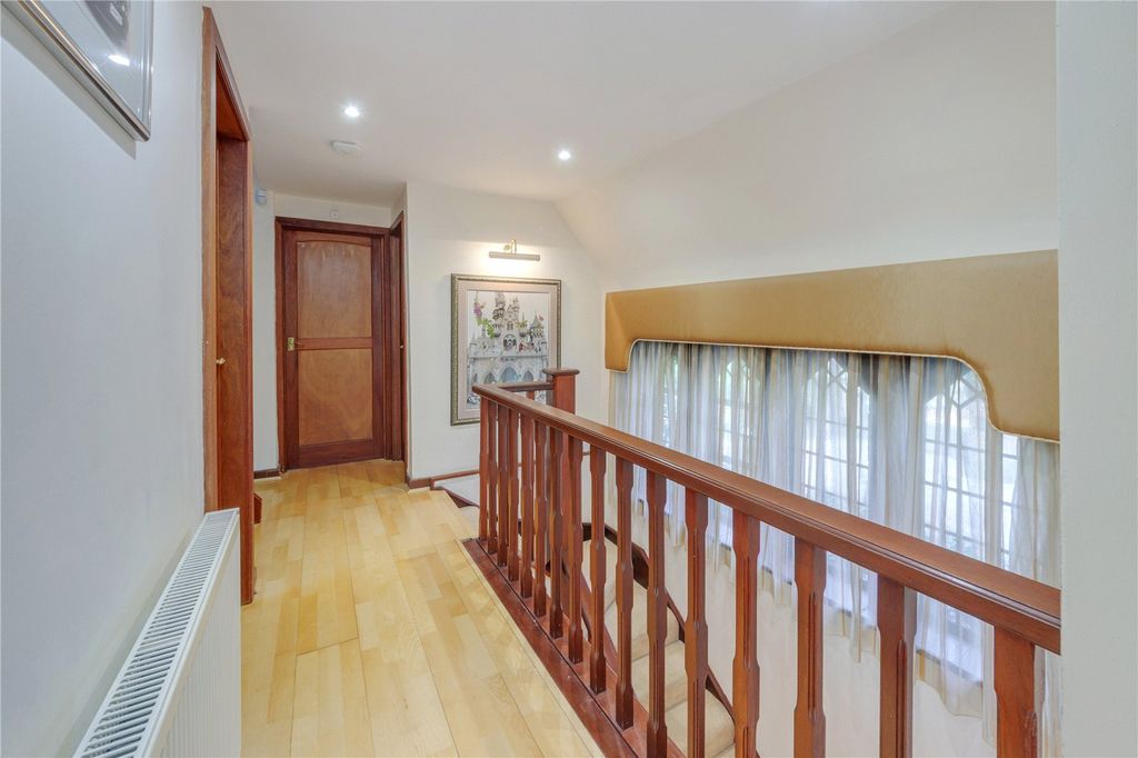 Additional image 14 of 5 bed detached house for saleLoom Lane, Radlett, Hertfordshire WD7