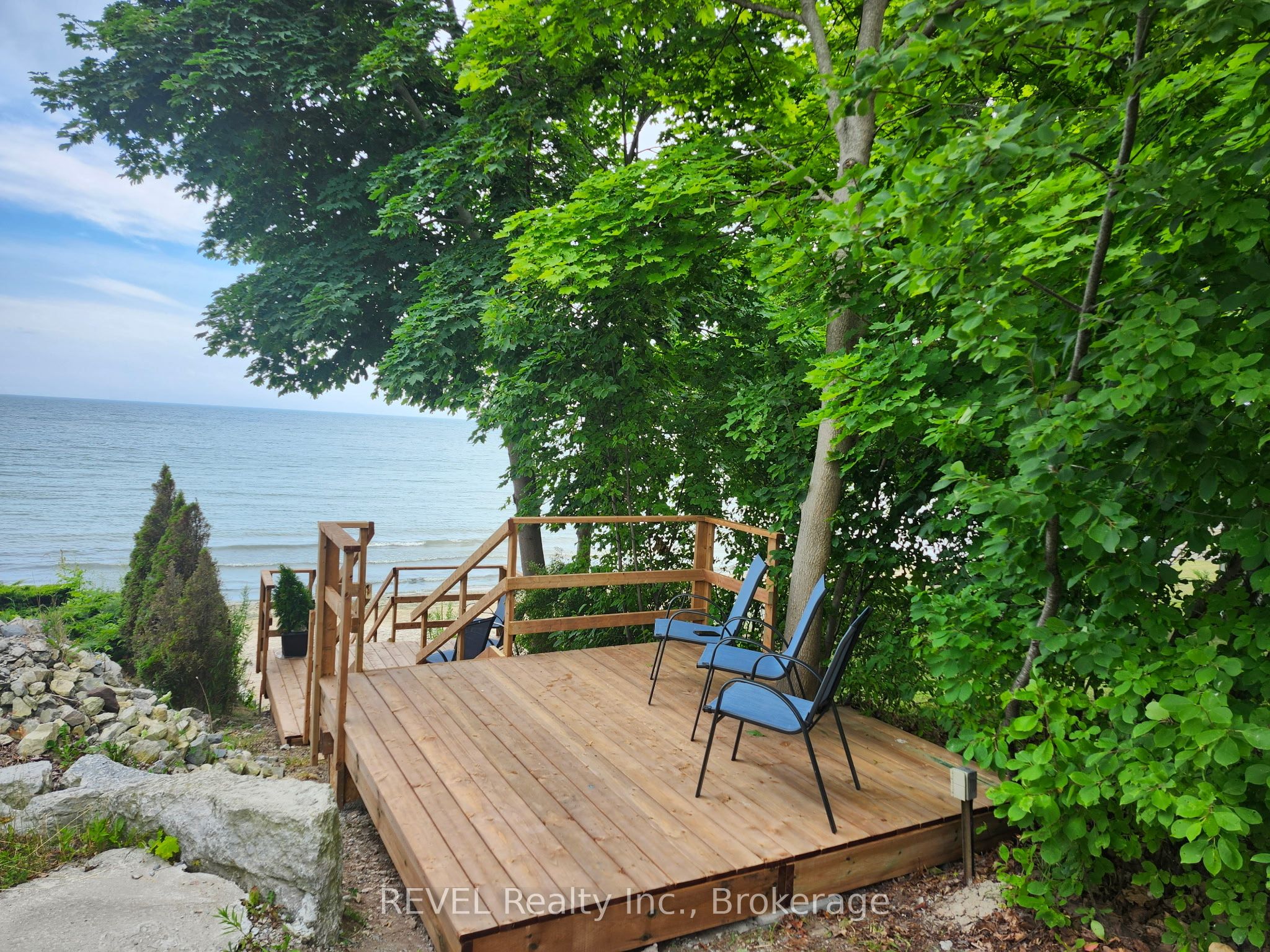 80 Lighthouse Drive, Haldimand, ON, N1A 2W6 photo 3