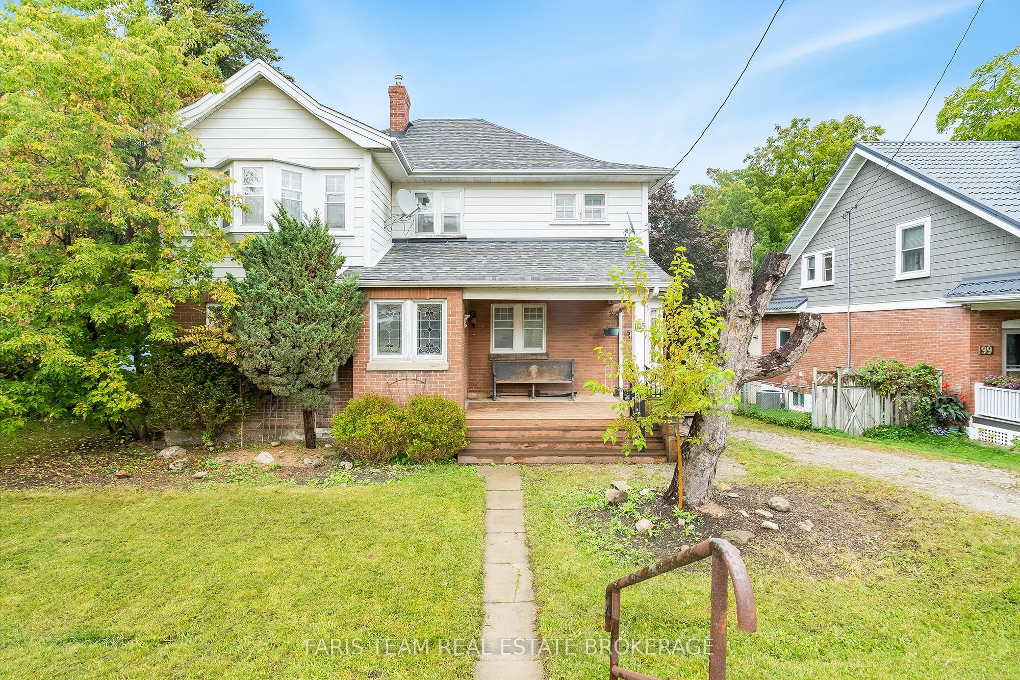 105 Barrie Street, Bradford West Gwillimbury, ON, L9S 2C9
