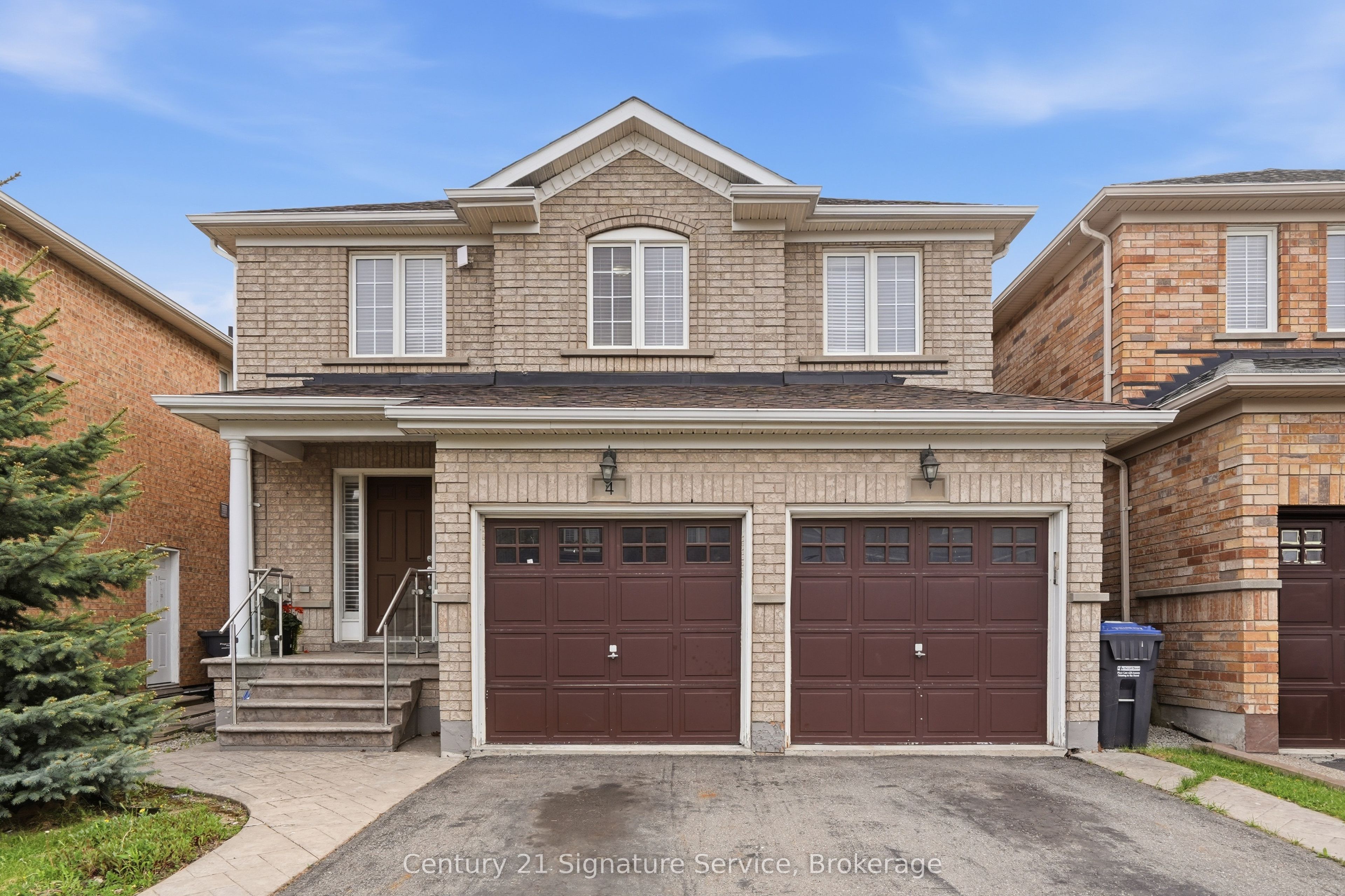 4 Cloverlawn Street, Brampton, ON, L7A 3X6 photo 2