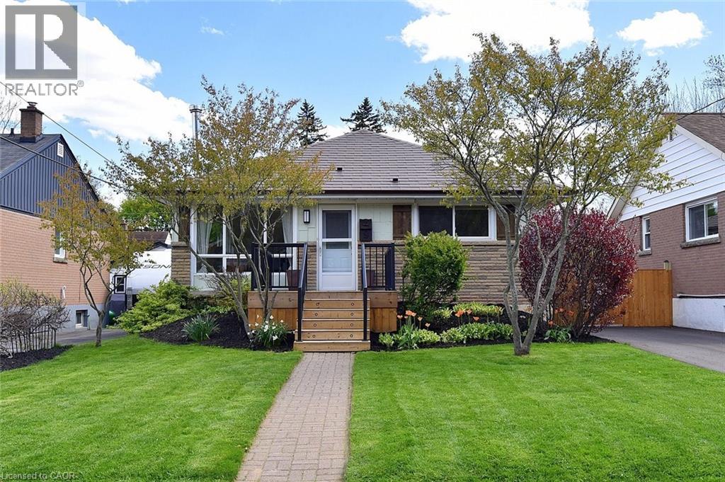 9 Marion Crescent, Dundas, ON, L9H1H9