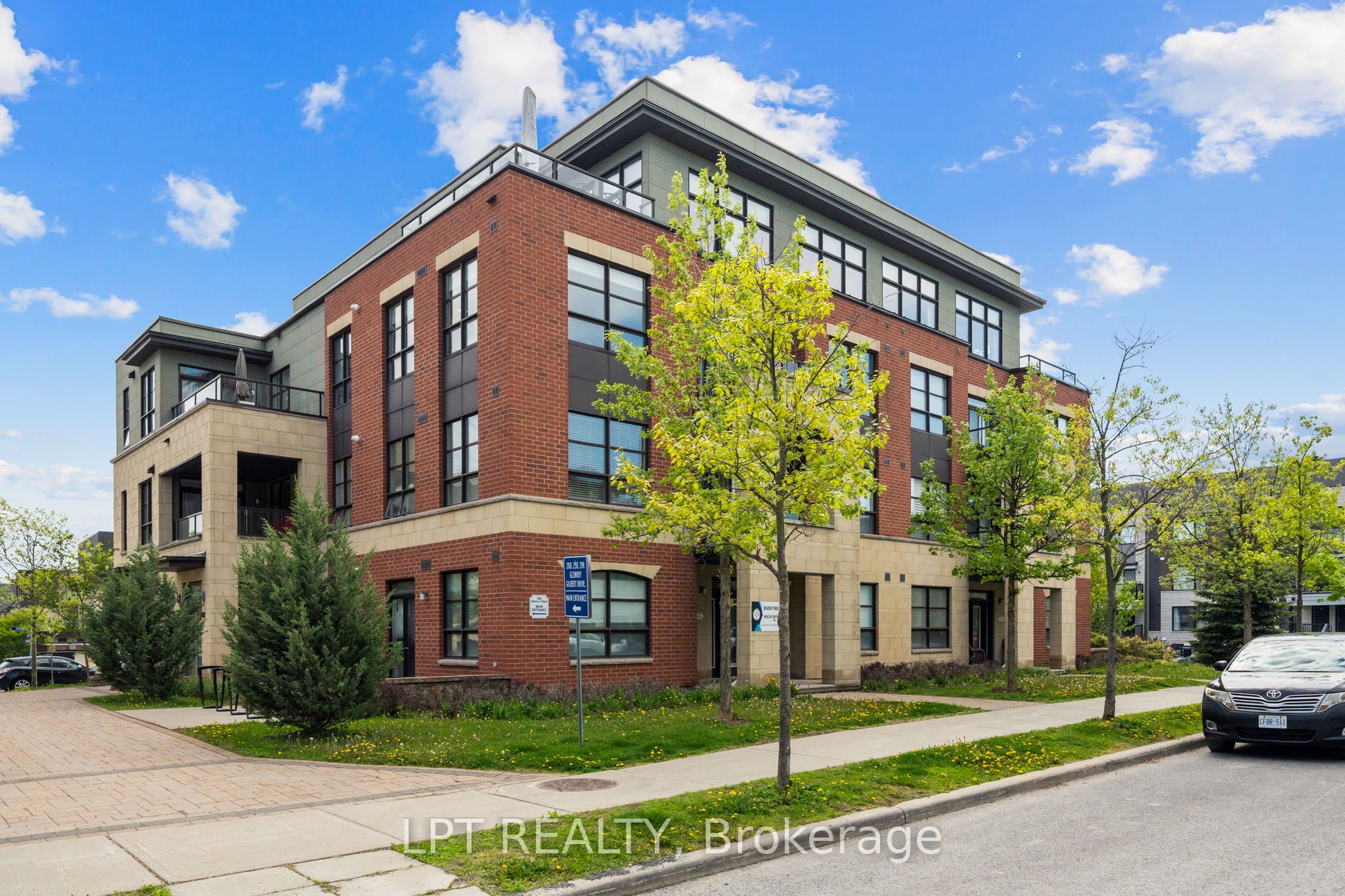 Additional image 4 of 301-298 Glenroy Gilbert Drive, Ottawa, ON, K2J 5W2
