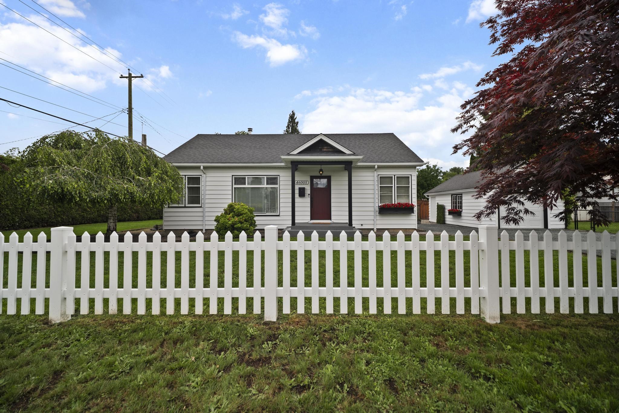 46005 Riverside Drive, Chilliwack, BC, V2P 3K7