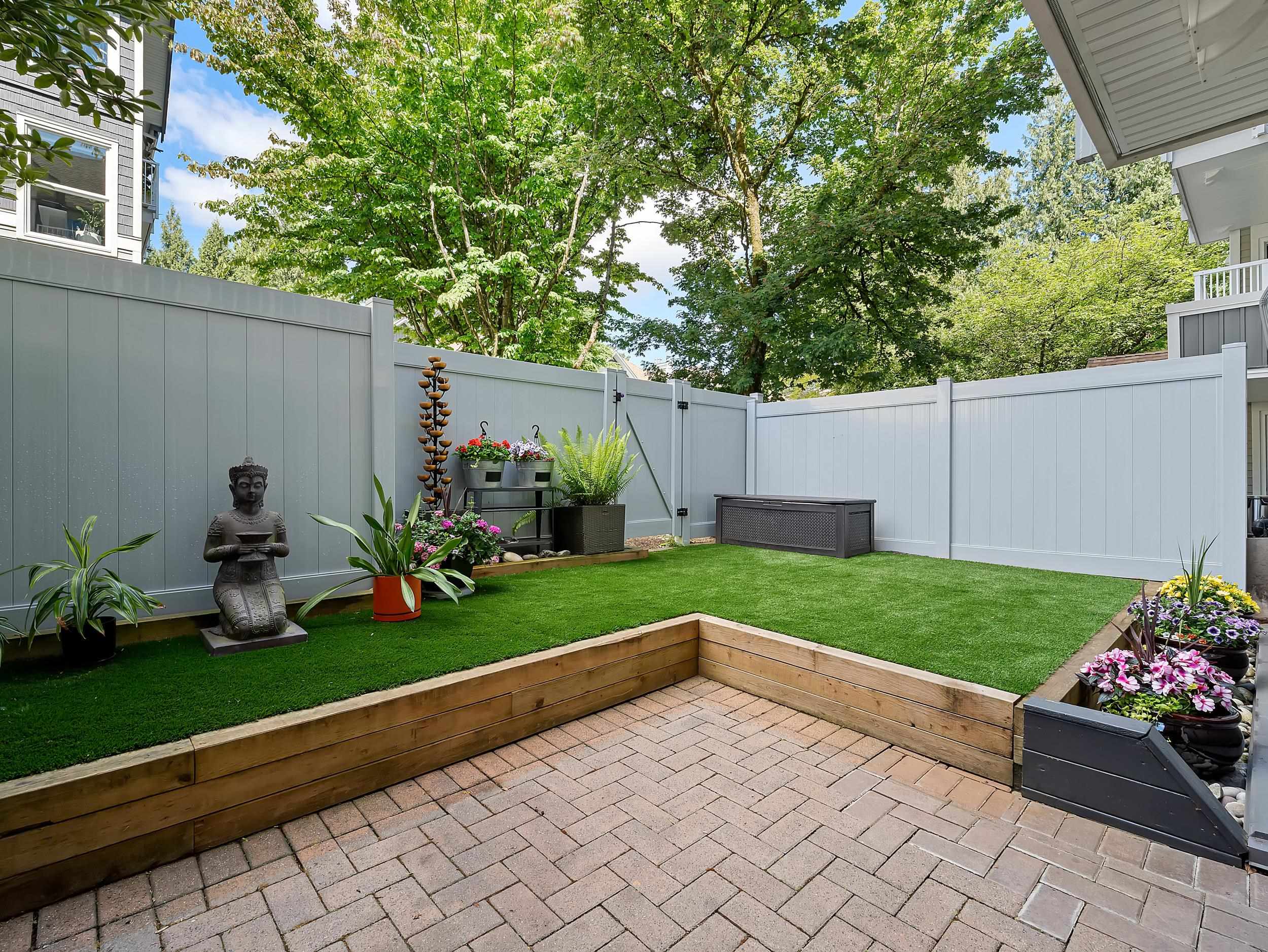 112-9650 148 Street, Surrey, BC, V3R 0W2 photo 3