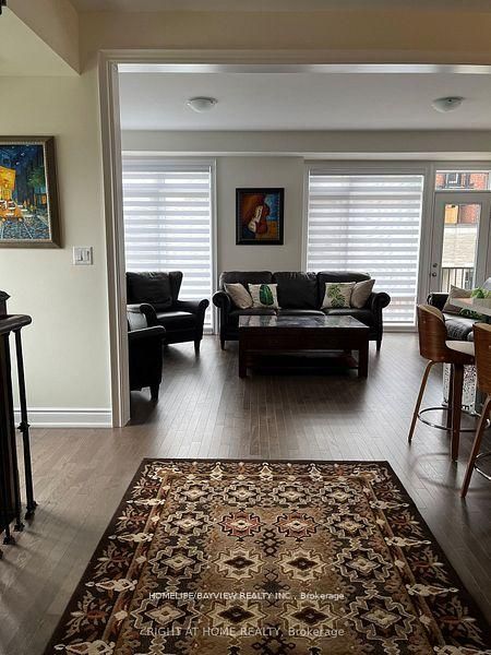 7 Griffith Street W, Aurora, ON, L4G 7B6 photo 5