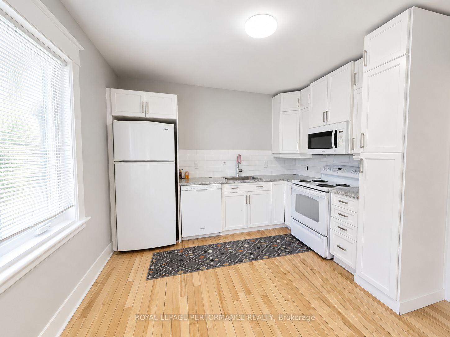 277 Powell Avenue, Ottawa, ON, K1S 2A4 photo 3