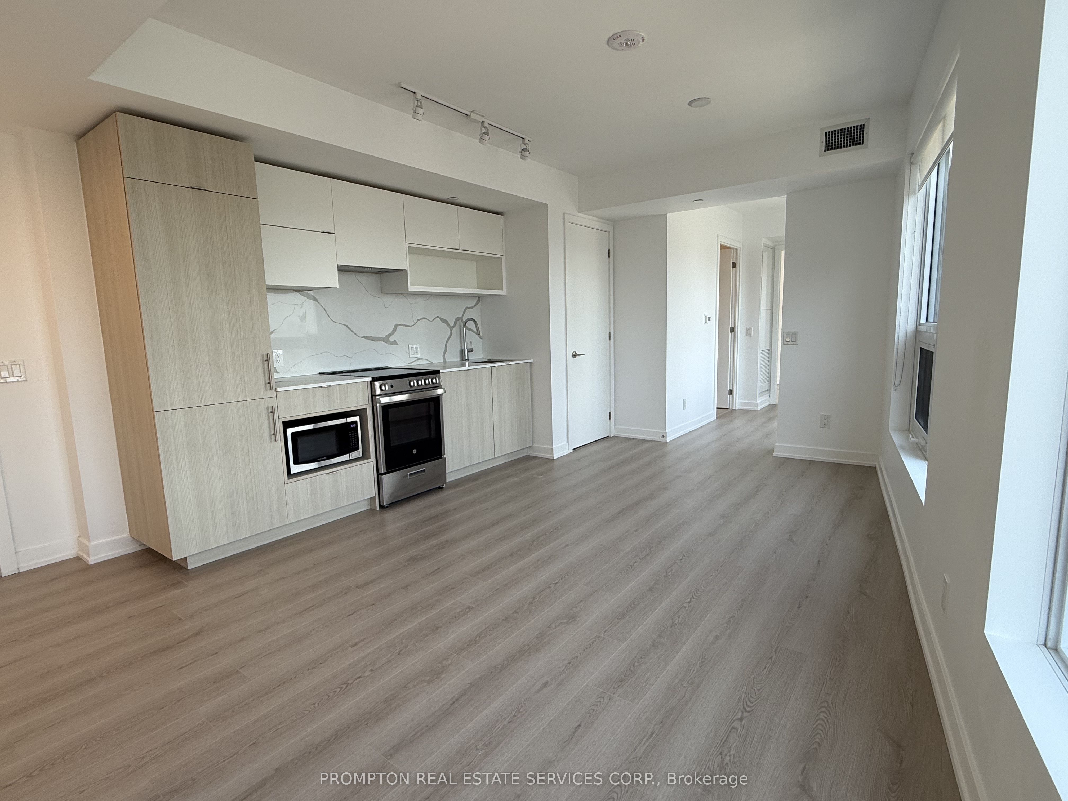3206-100 Queen Street E, Toronto, ON, M5C 0B5 photo 2
