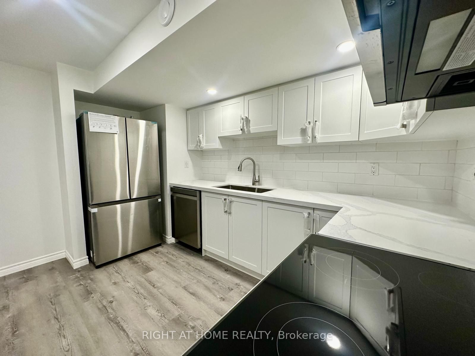 295 Gillespie Drive, Brant, ON, N3T 0W1 photo 5