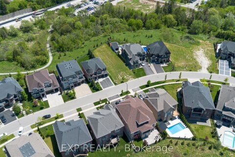 Additional image 8 of 25 Hogan Court, King, ON, L7B 1C9