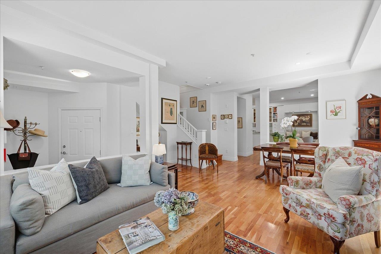 13-5605 Hampton Place, Vancouver, BC, V6T 2H2 photo 4