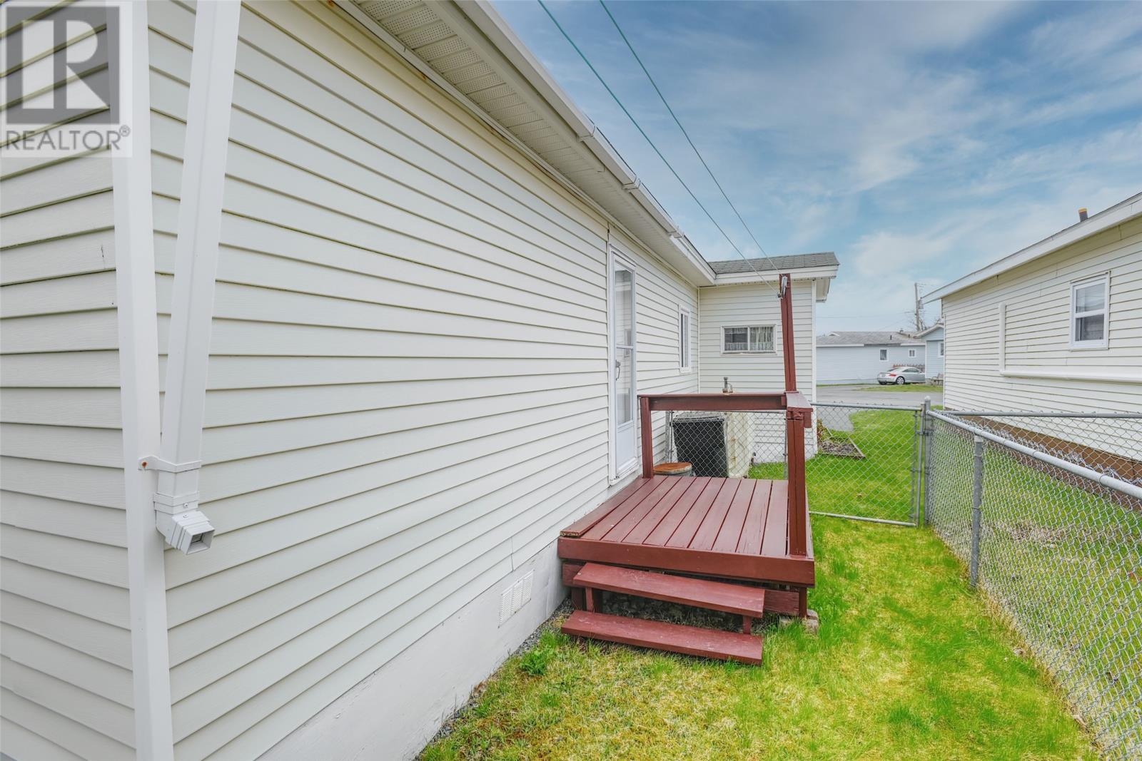 16 Hussey Drive, St Johns, NL, A1A4Y6 photo 5