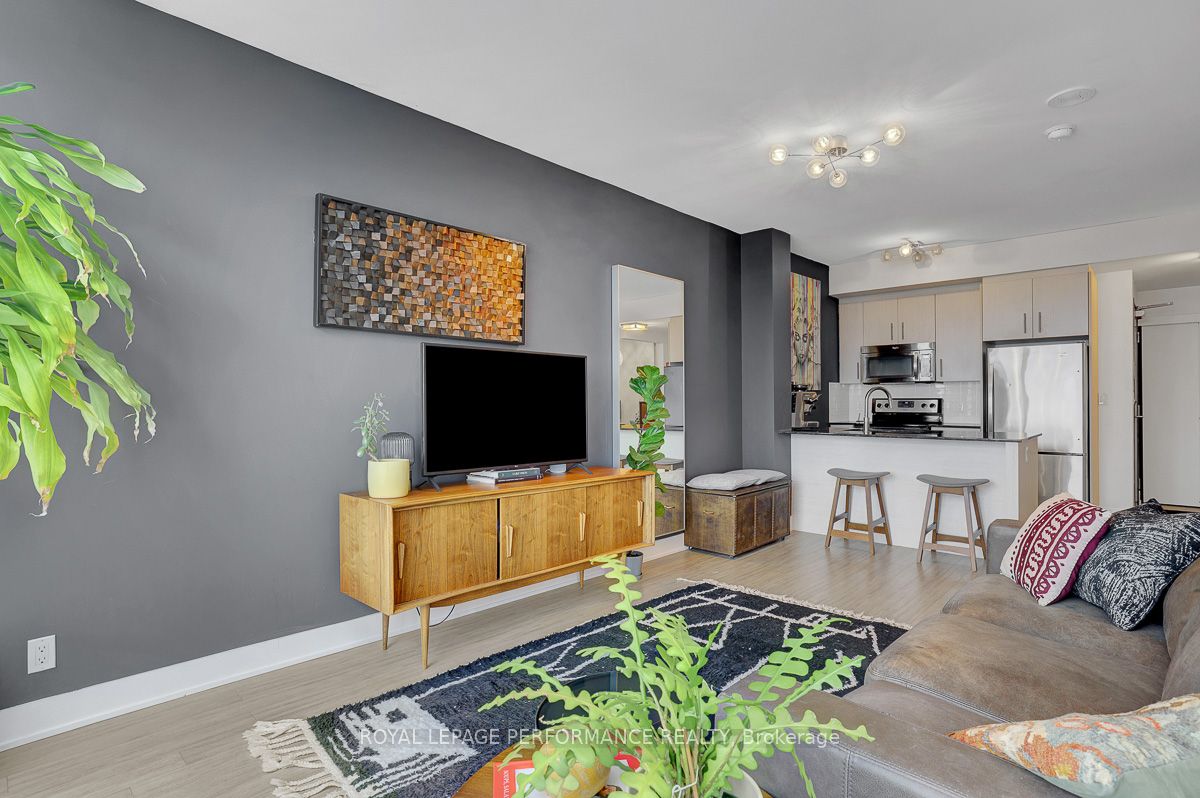 Additional image 6 of 1004-118 Holmwood Avenue, Ottawa, ON, K1S 5J5