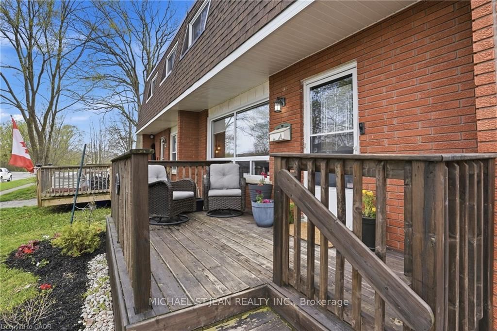 282 Roach Avenue, Welland, ON, L3C 2W4 photo 5