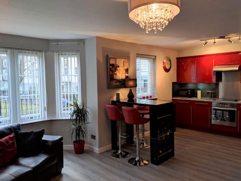 Fonthill Avenue, Ferryhill, Aberdeen AB11