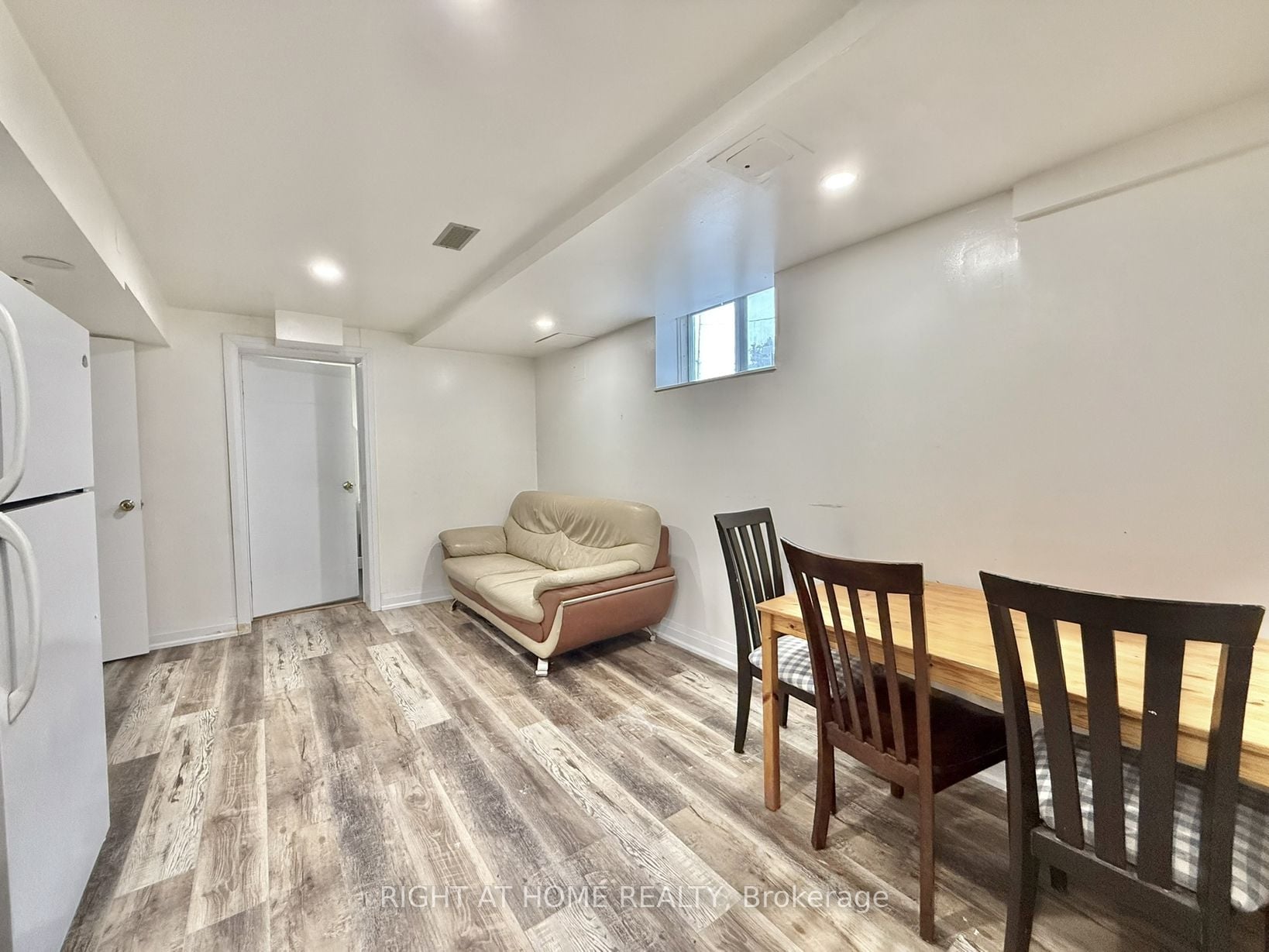 Additional image 6 of BSMT-116 Cherrywood Drive, Newmarket, ON, L3Y 2X7