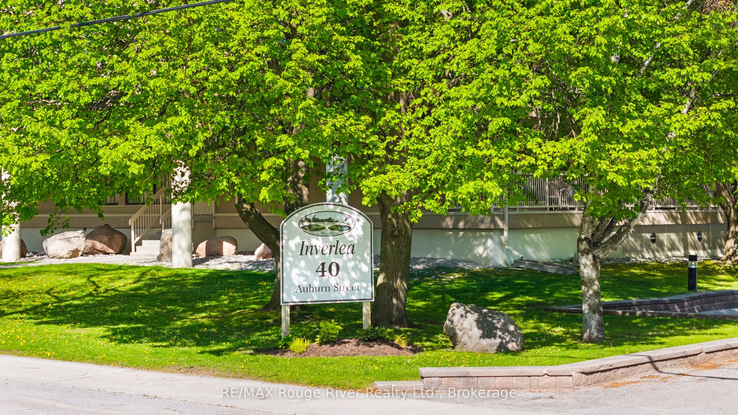 304-40 Auburn Street, Peterborough, ON, K9H 2G2