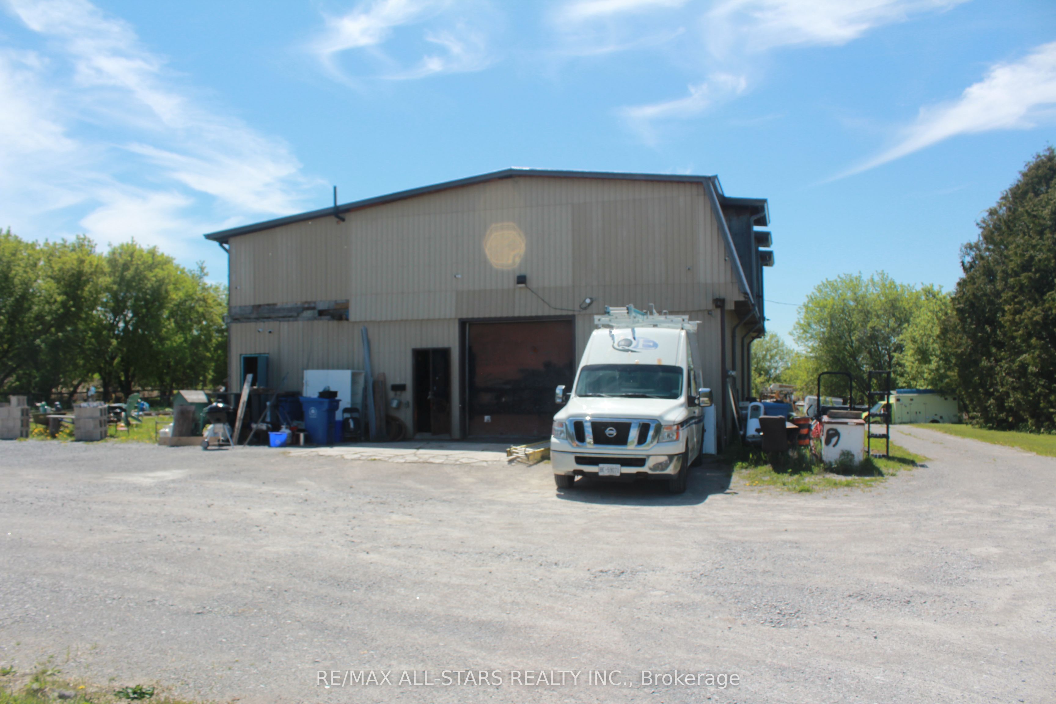 20894 Woodbine Avenue, East Gwillimbury, ON, L4P 4A5