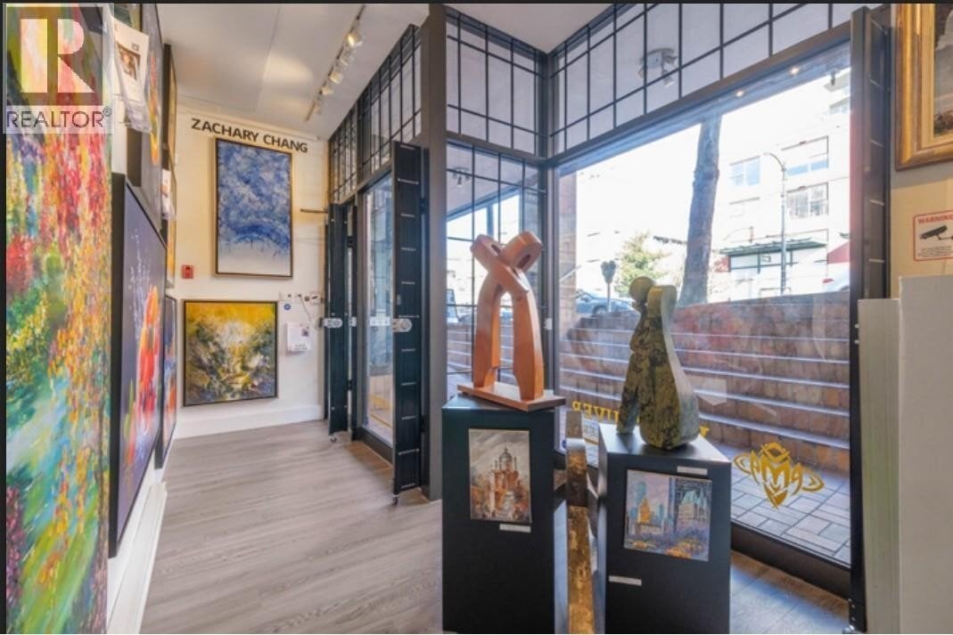 Additional image 2 of 2235 Granville Street, Vancouver, BC, V6H3G1