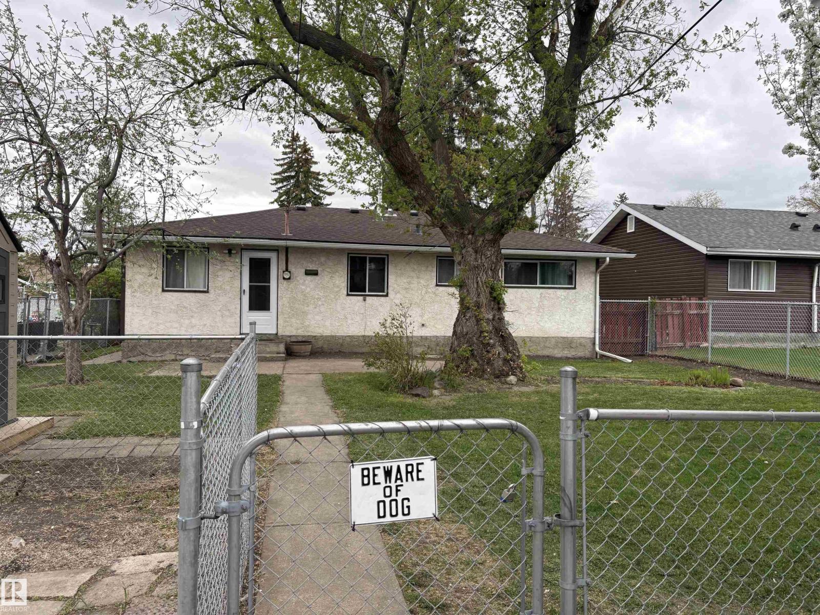 13023 90 Street NW, Edmonton, AB, T5E3M4 photo 4