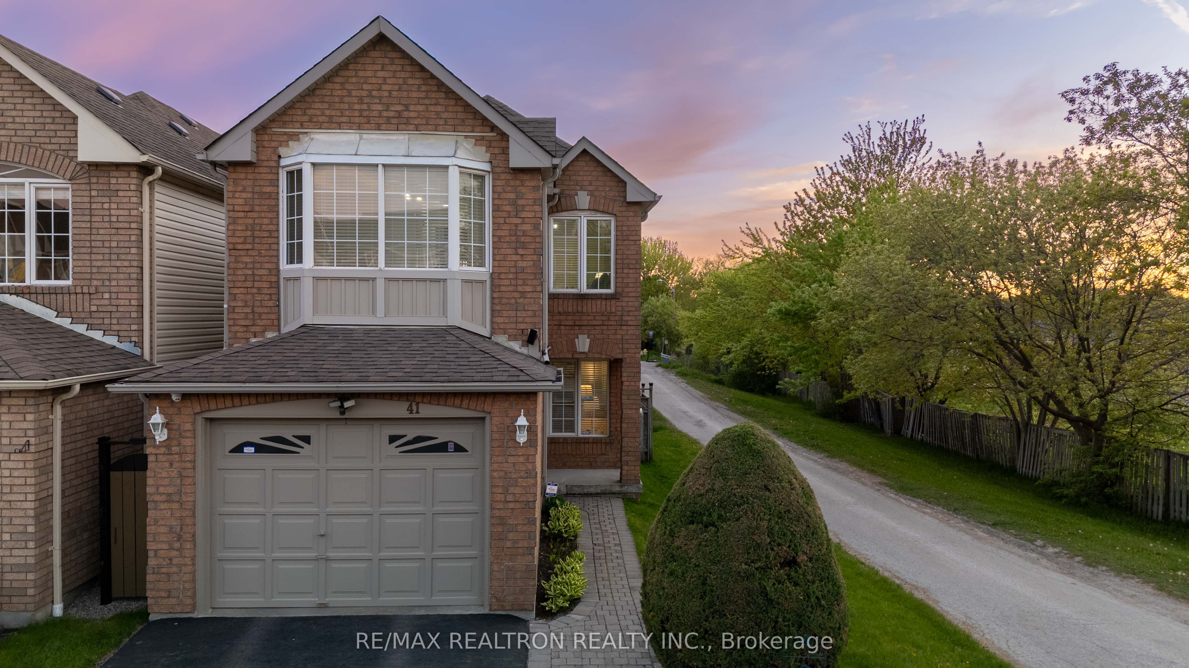 41 Lax Avenue, Ajax, ON, L1Z 1G7
