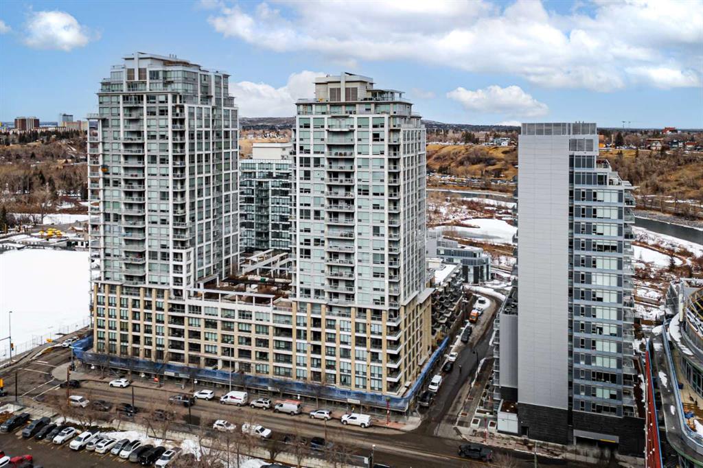 317-222 Riverfront Avenue SW, Calgary, AB, T2P 0W3