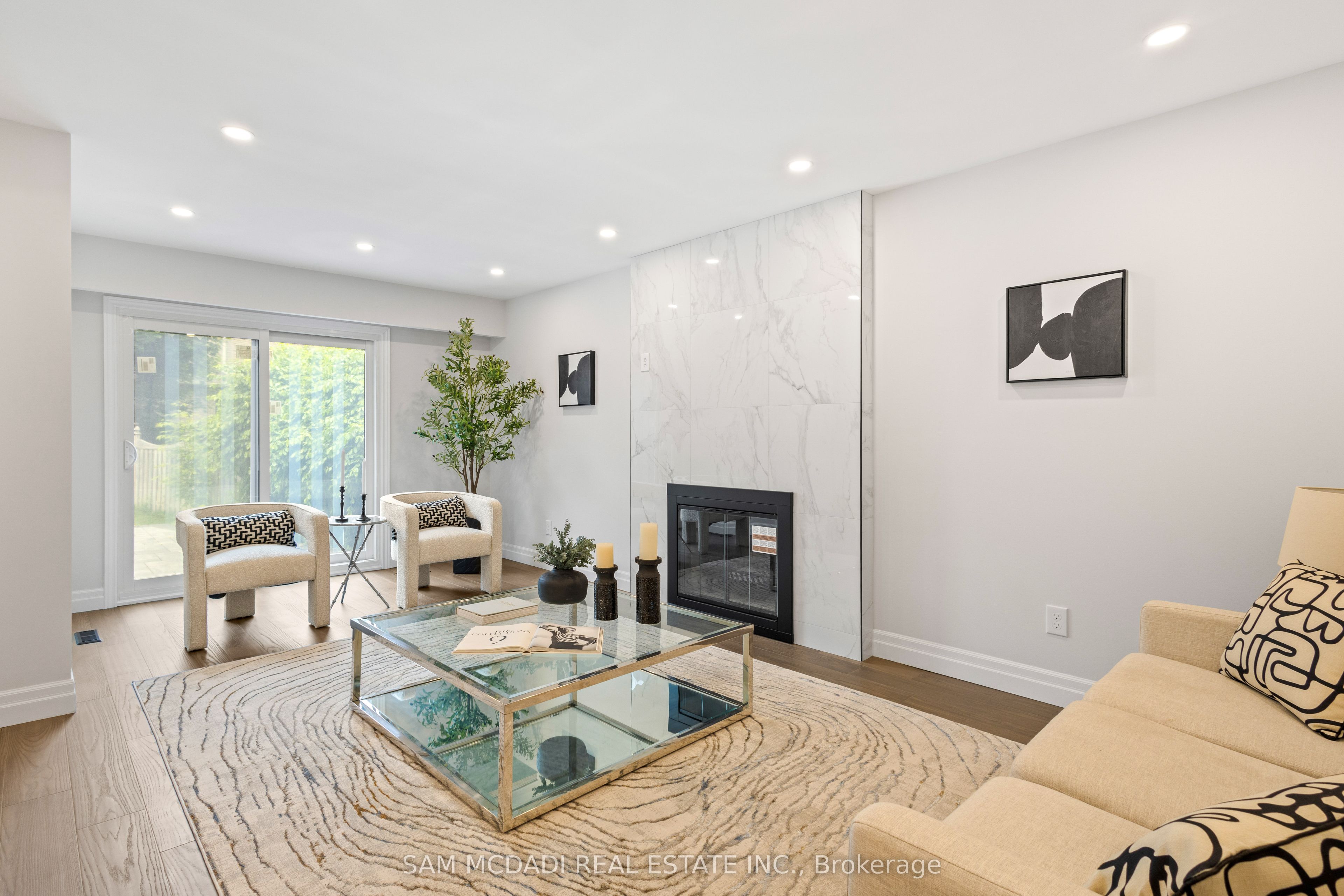 Additional image 6 of 2535 Robin Drive, Mississauga, ON, L5K 2G2