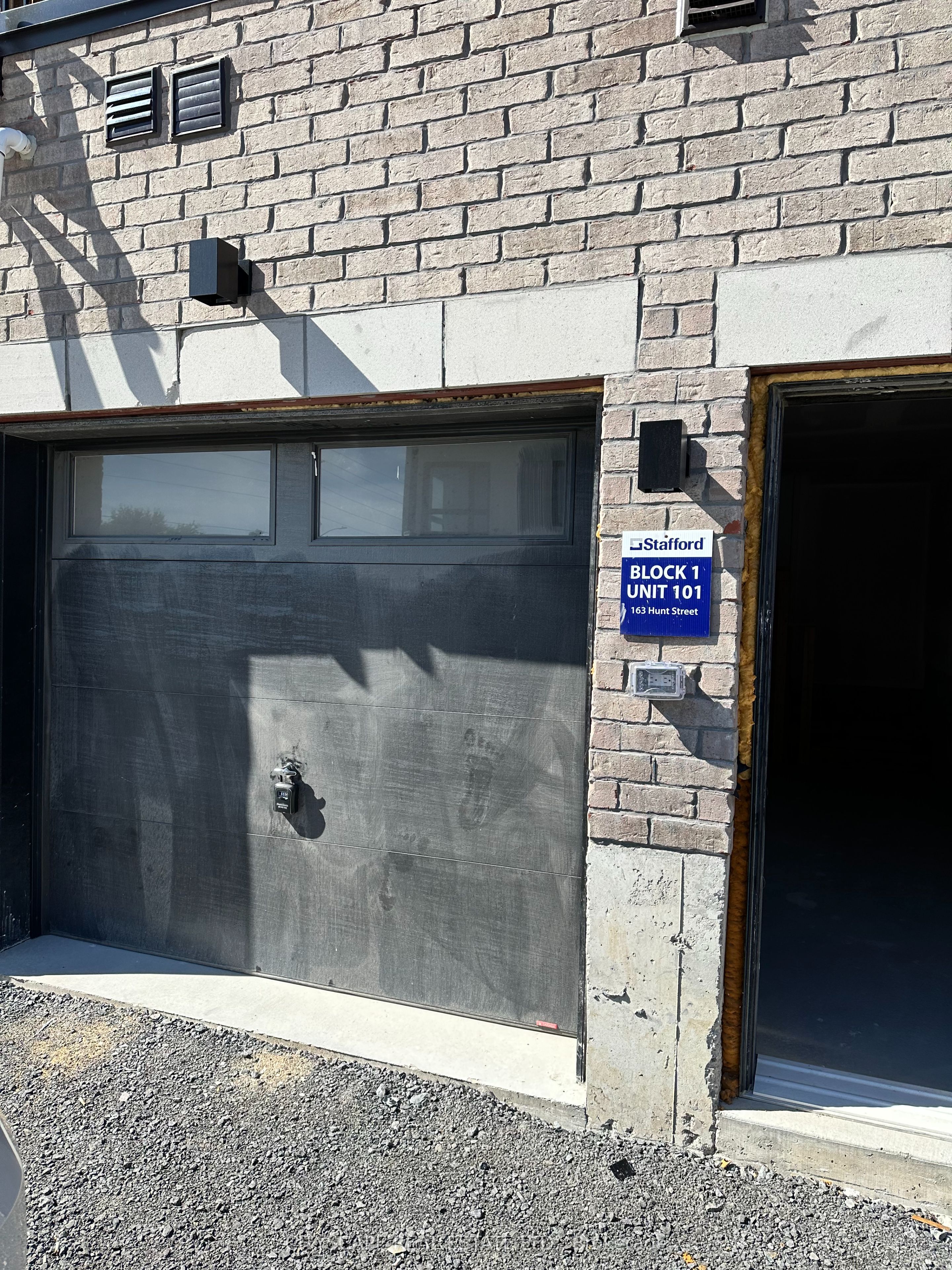 Additional image 2 of 101-163 Hunt Street N, Ajax, ON, L1S 7M3
